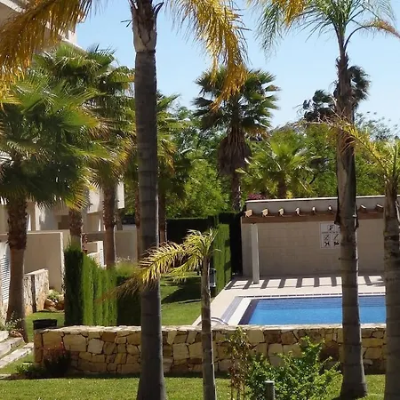 Casa Naranja